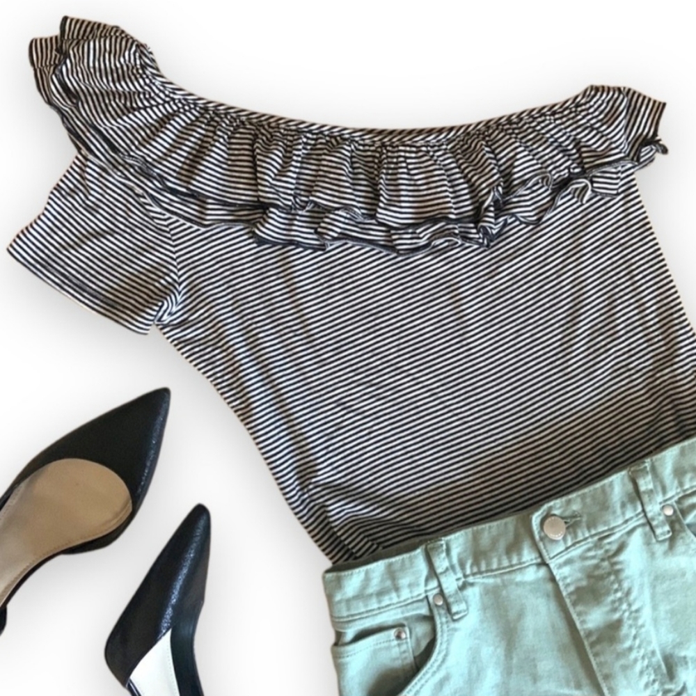 Romeo & Juliet Coture One Shoulder Top - Stripe